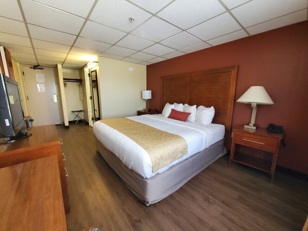 Ramada By Wyndham Downtown Spokane Buitenkant foto