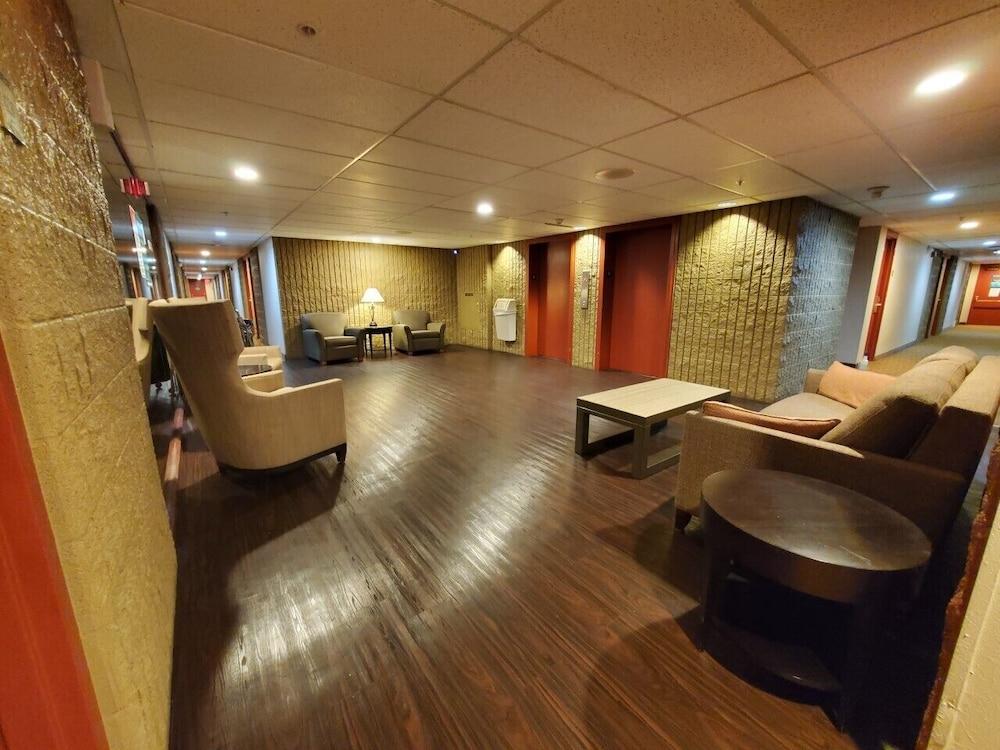 Ramada By Wyndham Downtown Spokane Buitenkant foto